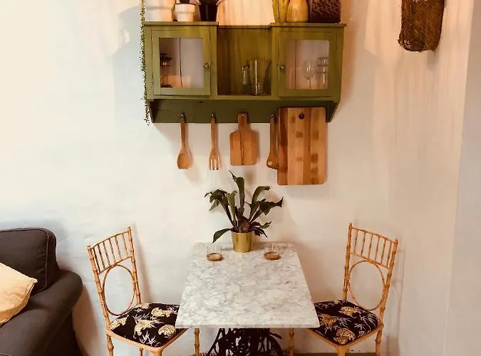 Cuarto Botanico - Shared Pool - Island Location - 10 Mins Drive To Famara And La Santa Appartement *